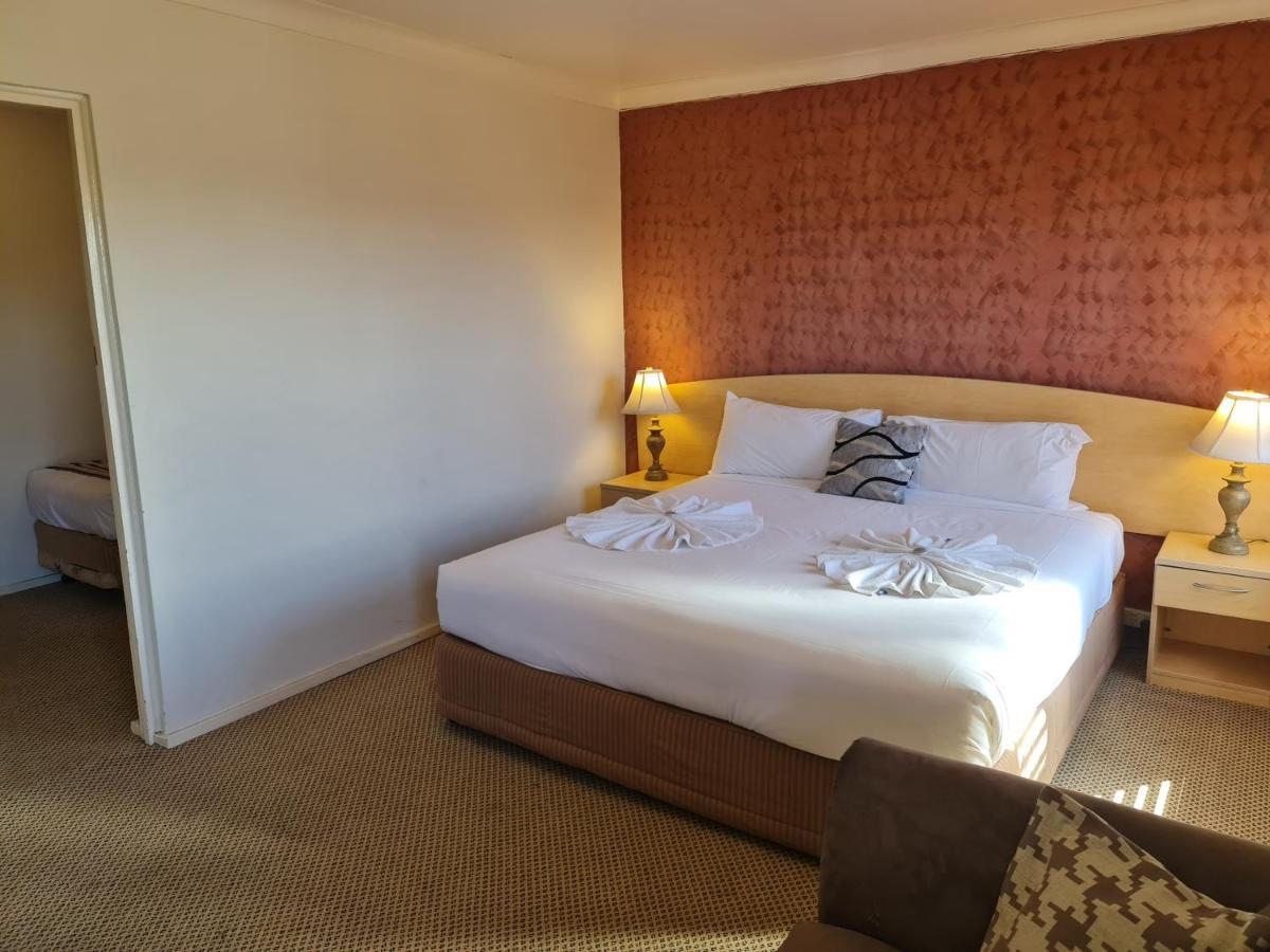 Country Plaza Motel Taree Exterior foto